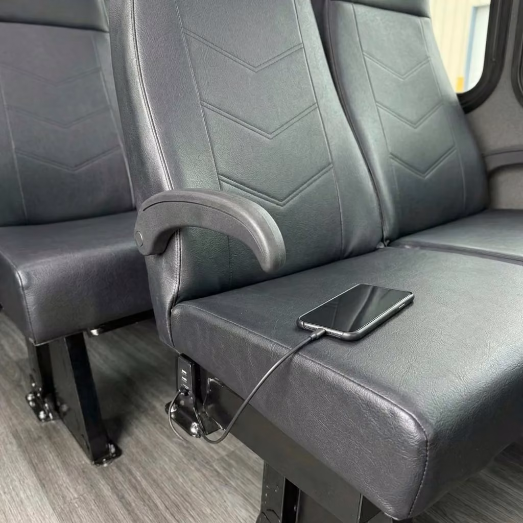east point 15 passenger minibus usb charging
