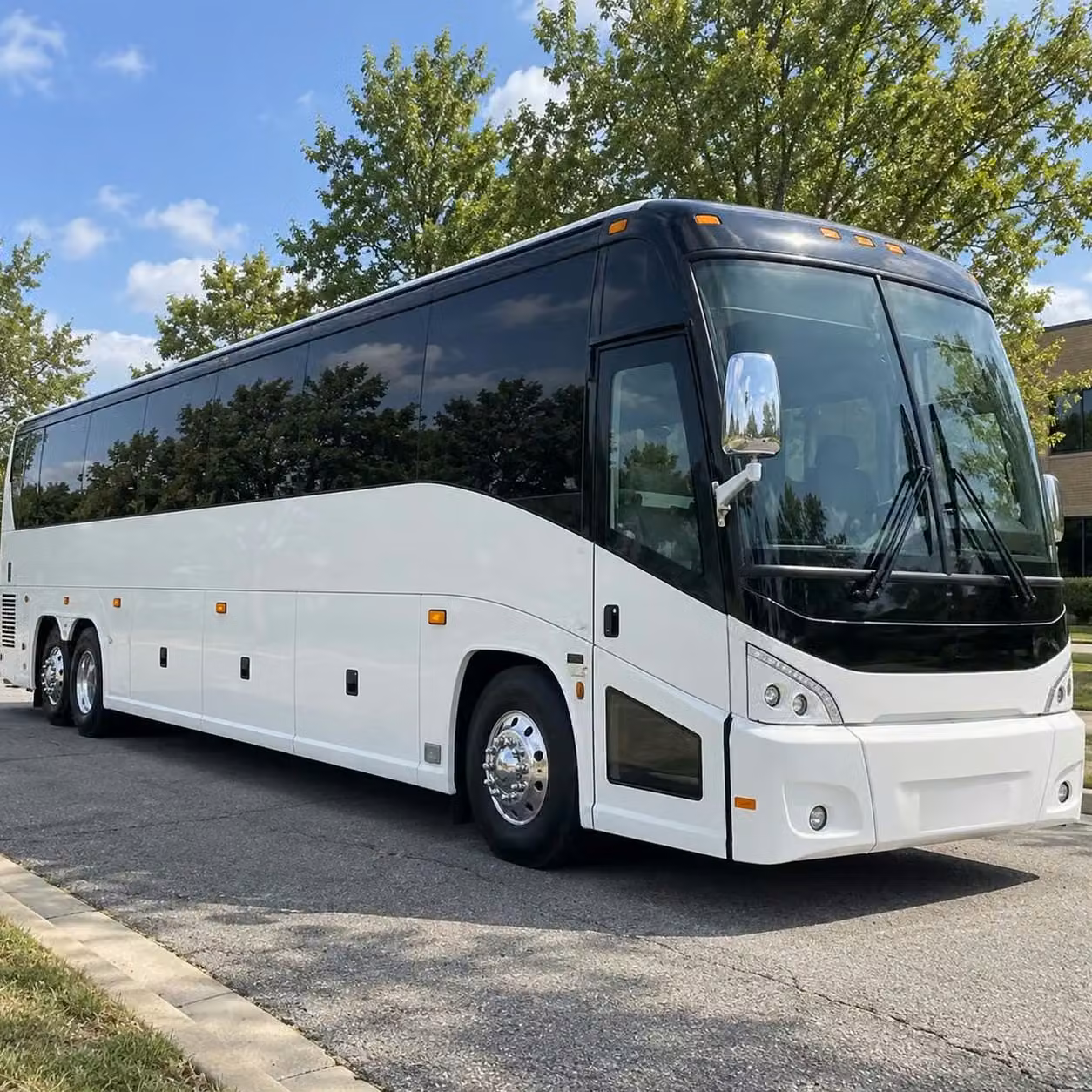 east point charter bus transportation to bobby dodd stadium at hyundai field